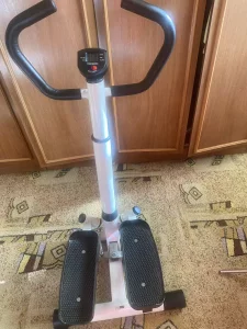 Тренажер спортивный