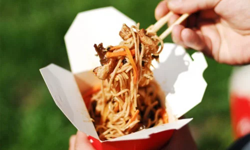 Горячие обеды с оперативной доставкой