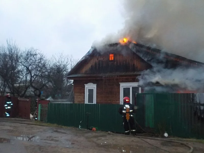 Пожар в доме с детьми - трагедии удалось избежать!