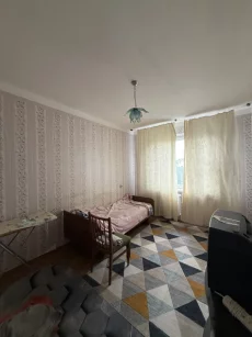 2- комнатная квартира по пр-ду Звёздному, д. 13