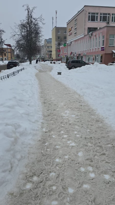 Расчистка снега? А зачем? и так Сойдёт!