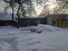 Дом с газ. отопл. и уч. 12 сот. по ул. Набережная (Форштадт)