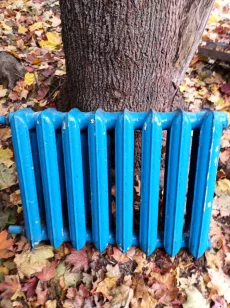 Радиатор отопления, батарея чугунная