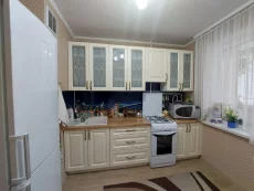 Двухкомнатная квартира на ул. Социалистическая, д. 155