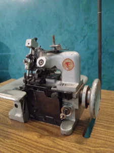 Оверлок 51 класс, 3-ниточный (СССР)