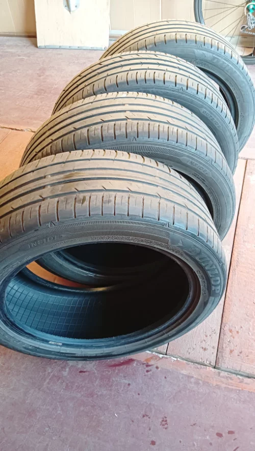 4 летние автопокрышки DUNLOP