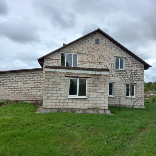 Дом в Лекерте 3км от города продажа или обмен 50000$
