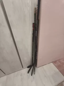 Клюшки хоккейные