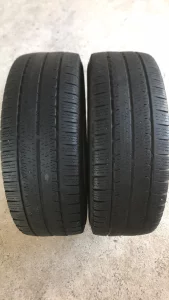 Покрышки грузолегковые 225/70/15с Matador