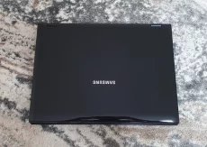 Ноутбук Samsung