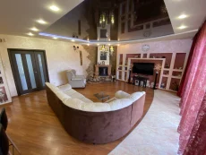 Комфортабельный коттедж. Дорого