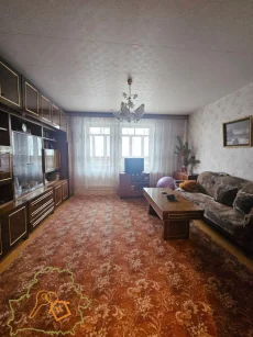 3-х комнатная квартира по улице Димитрова