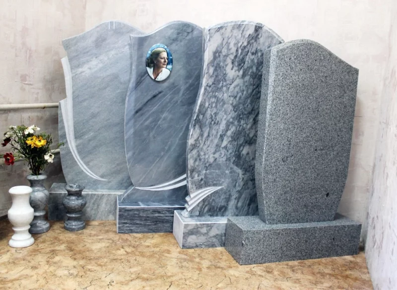 Какой памятник выбрать?