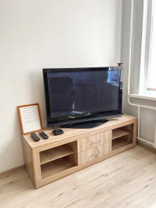 Уютная квартира в центре города - Зефир Room