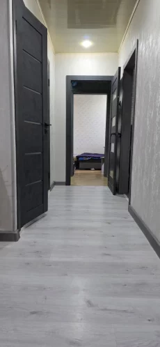 Трехкомнатная квартира на микрарайоне Западный