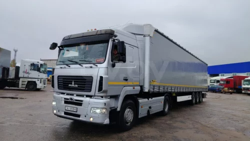 Водитель в транспортную компанию