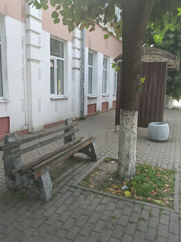 Остановки которые заслужили граждане и на которые в том числе платят налогивыглядят именно так