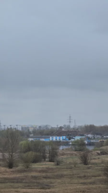 Вид с титовского моста на Бобруйск -  Затон и многоэтажки авиагородка, раньше именно на этом месте располагался город Бобруйск