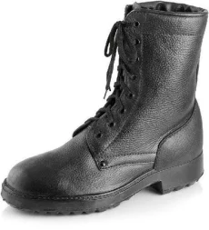 Новая рабочая обувь