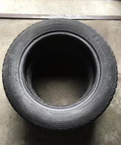 Покрышки зимние 195/60/15 Nokian