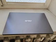 Абсолютно новый ноутбук ASUS F515EA