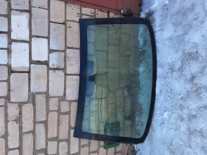 Заднее стекло на БМВ F01