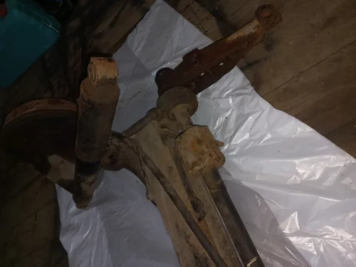 Задняя балка ренотлагуна 1 под востонавление