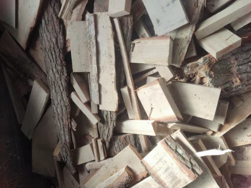 Машину обрезок дубовых