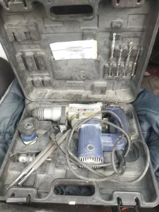 Перфоратор с ящиком