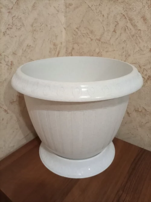 Большой цветочный горшок, 10л