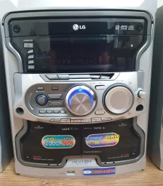 Музыкальный центр LG LM-U1350