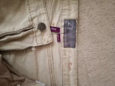 Джинсы женские