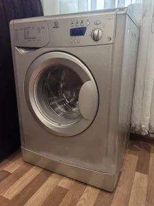 Стиральная машина Индезит 350р