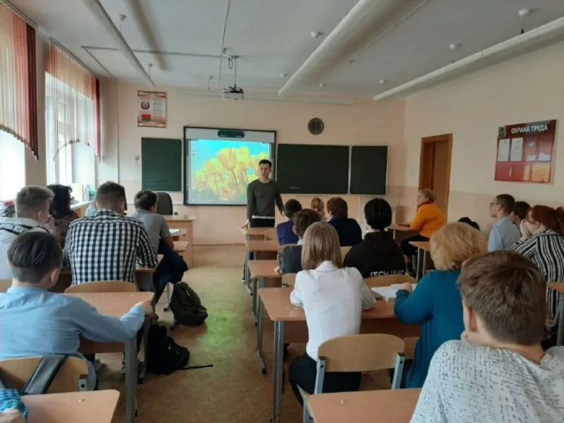 Наркологи Бобруйска рассказали подросткам о вреде алкоголя