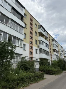 Двухкомнатная квартира по ул. 50 лет ВЛКСМ, д. 9