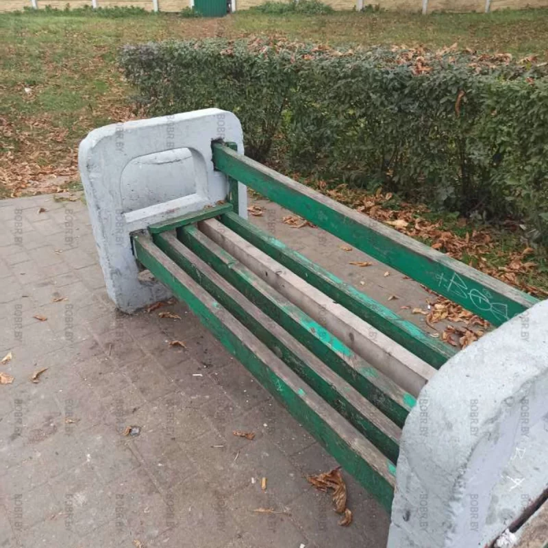 Отремонтировали но забыли покрасить
