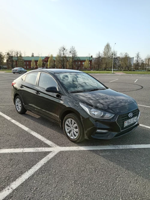 Авто в аренду Hyundai Solaris 2018 года