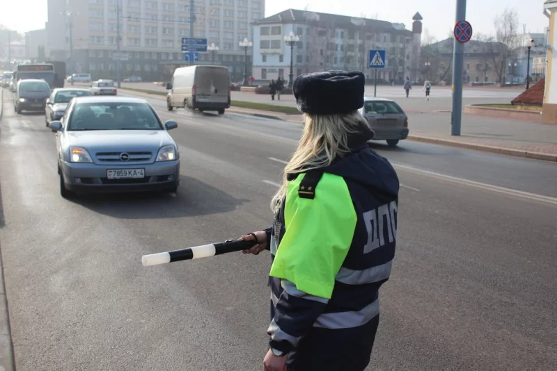 «Тот не прав, кто за рулем без прав!»