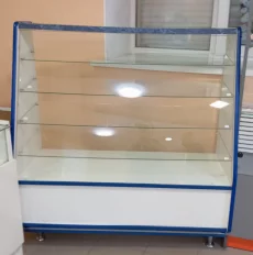 Тумбы витрины