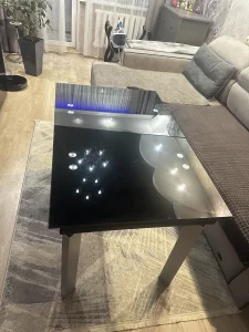 Стол стеклянный обеденный