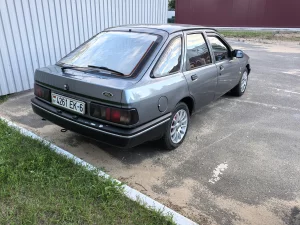 Ford sierra 2.0 бензин 1988г
