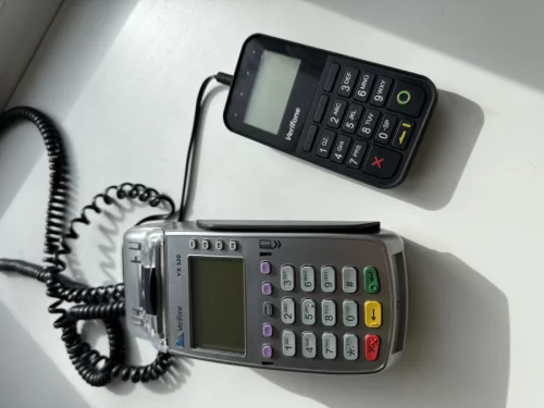 POS-терминал VeriFone VX520