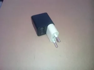 Зарядное дле телефона 1 руб