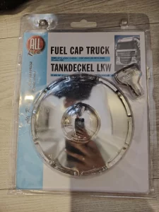 Крышка бака грузовика