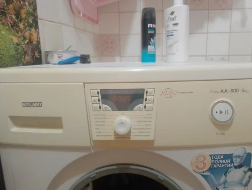 Дверцу(люк) для стиральной машинки