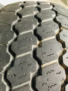 Покрышки грузолегковые зимние 205/65/15с Lassa
