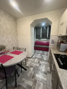 3-х комн.квартира с ремонтом и мебелью