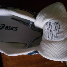 Кроссовки новые Asics