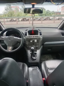 Опель Зафира б