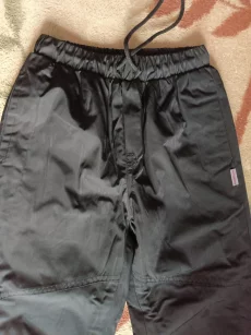 Штаны на девочку 122-128